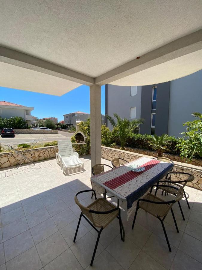 Apartment Dilba Novalja Dış mekan fotoğraf