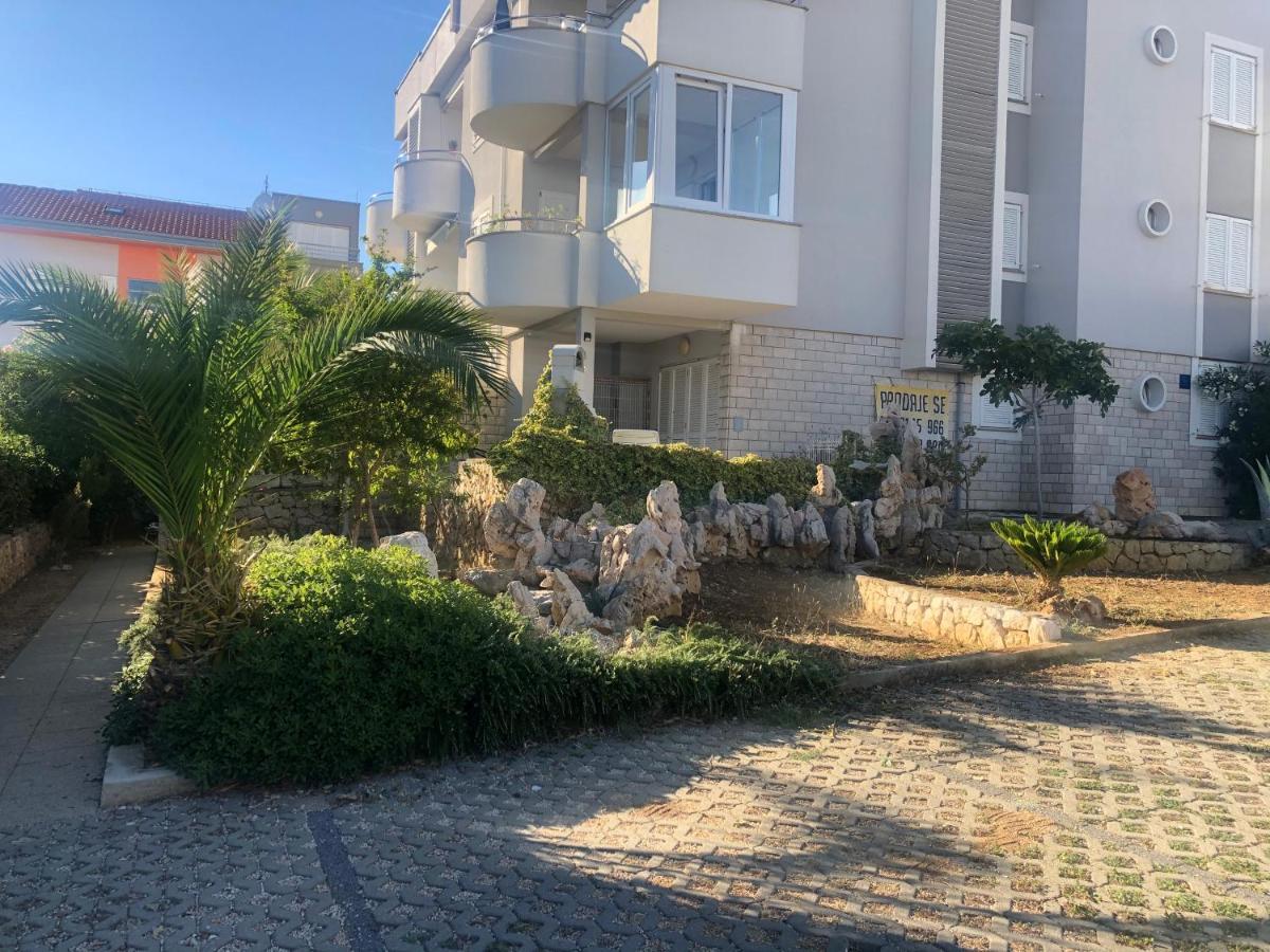 Apartment Dilba Novalja Dış mekan fotoğraf