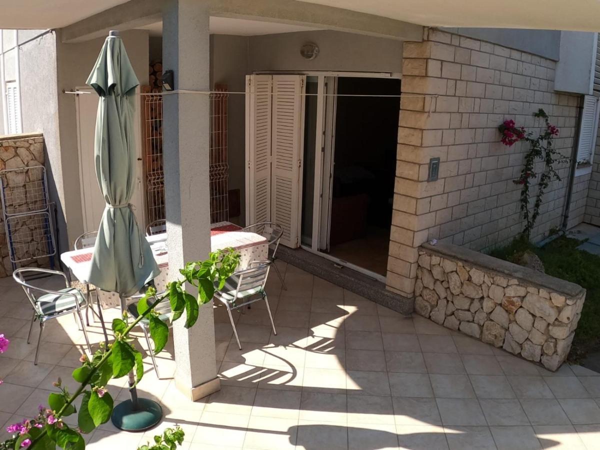 Apartment Dilba Novalja Dış mekan fotoğraf