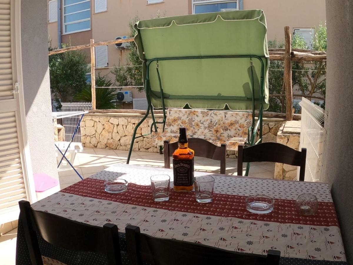 Apartment Dilba Novalja Dış mekan fotoğraf